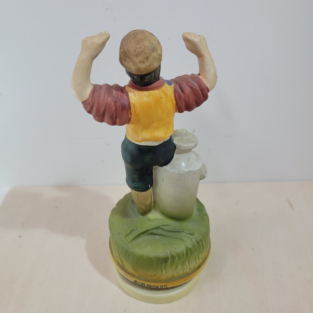 CMI Boston 1972 Porcelain Figurine Man with Milk Can Musical Movement - Picture 3 of 7